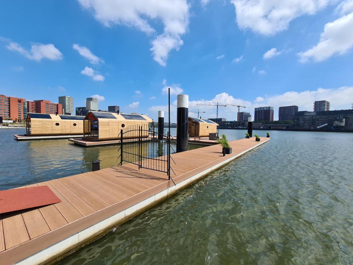הוילה Wikkelboat Nr1 At Floating Rotterdam Rijnhaven מראה חיצוני תמונה